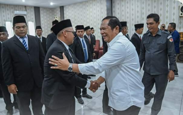 wali-kota-irsan-efendi-hadiri-pelantikan-panitia-kecamatan-(ppk)-di-hotel-sitamiang-padang-sidempuan