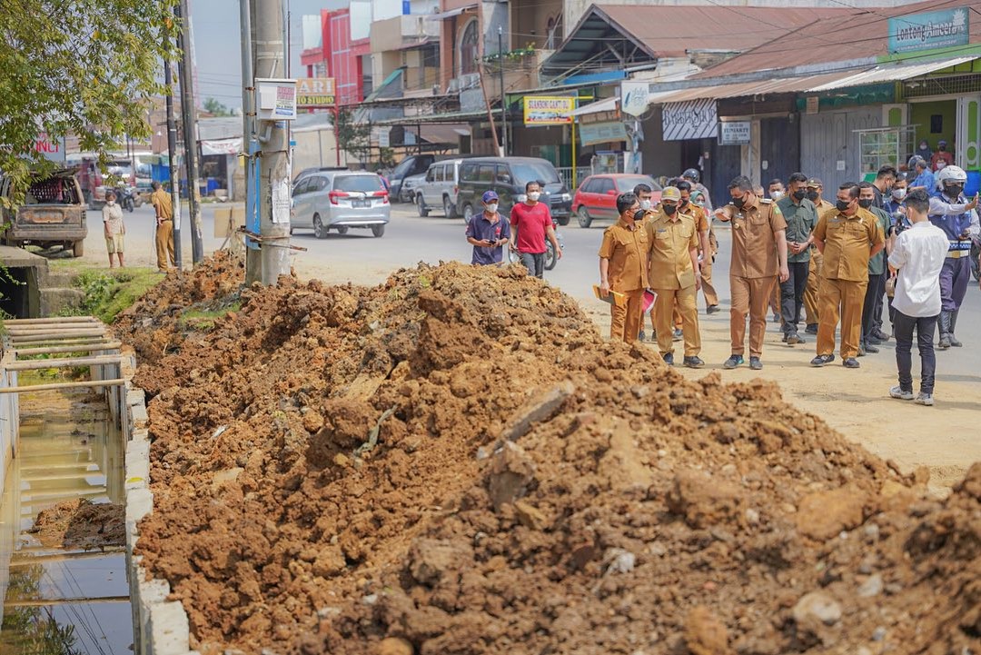 pemko-medan-targetkan-perbaikan-infrastruktur-jalan-sesuai-perencanaan-pembangunan