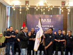 Pengurus JMSI Jatim Resmi Dilantik, Wagub Emil Ajak Ciptakan Ruang Digitalisasi yang Kondusif