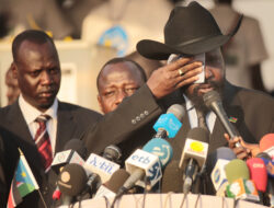 Enam Wartawan Masih Ditahan Karena Sebar Video Presiden Sudan Selatan Ngompol