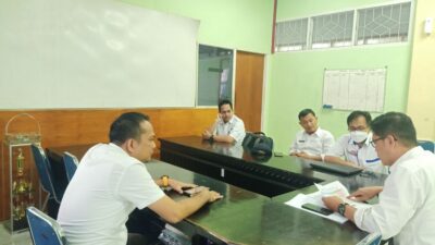 rapat-tim-pelaksana-warkop-indah-membahas-coaching-penyusunan-proposal-inovasi