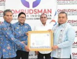 Bupati Dolly Kembali Terima Penghargaan Pelayanan Publik Dan Ombudsman RI