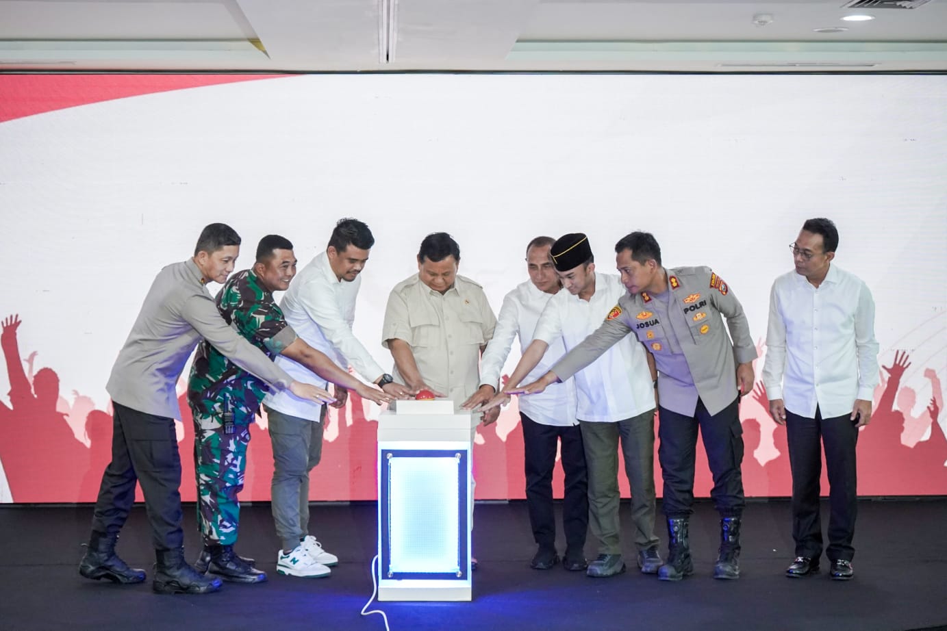 menhan-prabowo-launching-pbn-yang-digagas-bobby-nasution