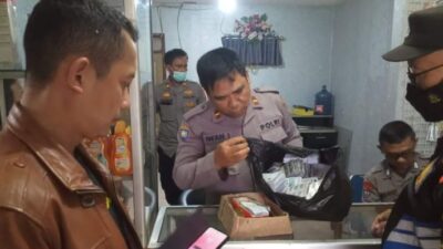 Sikapi keluhan Warga Di Jum’at Curhat Polsek Cicalengka, Berantas dan Bersihkan Para Penjual Obat Terlarang