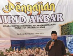 Bupati Tapsel  Tetap  Sempatkan  Hadir  Pengajian Wirid Akbar BKMT.