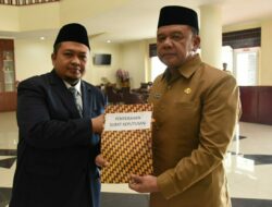 Bupati Dolly Lantik Parlindungan Harahap Sebagai Pejabat Sekda Tapsel