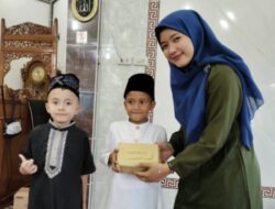 Anak-anak SDIT Azzahira Nyantri Gelar Berbagai Macam Lomba & Baksos di Panti Asuhan