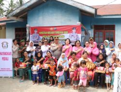 Bentuk Kepedulian Polres Simalungun Menekan Stunting Kapolres Berikan PMT 110 Anak Asuh