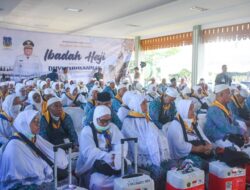 Lepas Keberangkatan 94 Calon Jamaah Haji, Pj Walikota Tebing Tinggi Minta Doa Pemilu 2024 Kondusif Dan Damai