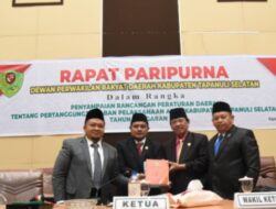 Bupati Tapanuli Selatan Sampaikan Ranperda Pertanggungjawaban  Pelaksanaan APBD Tahun 2022