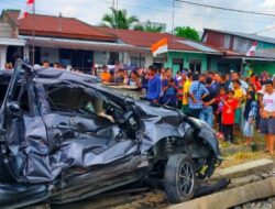 Ditabrak Kereta Api, Pengemudi Calya Tewas Sementara Tiga Penumpang Lainnya Luka Berat