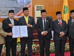 Ketua DPRD Pimpin Rapat Paripurna Pengumuman Pemberhentian Wali Kota dan Wakil Wali Kota Padangsidimpuan Setelah Masa Jabatan 2018-2023 Berakhir