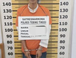 Polisi Ringkus Irfan di Jalan Pulau Batam Tebingtinggi Dan Sita 17 Paket Sabu