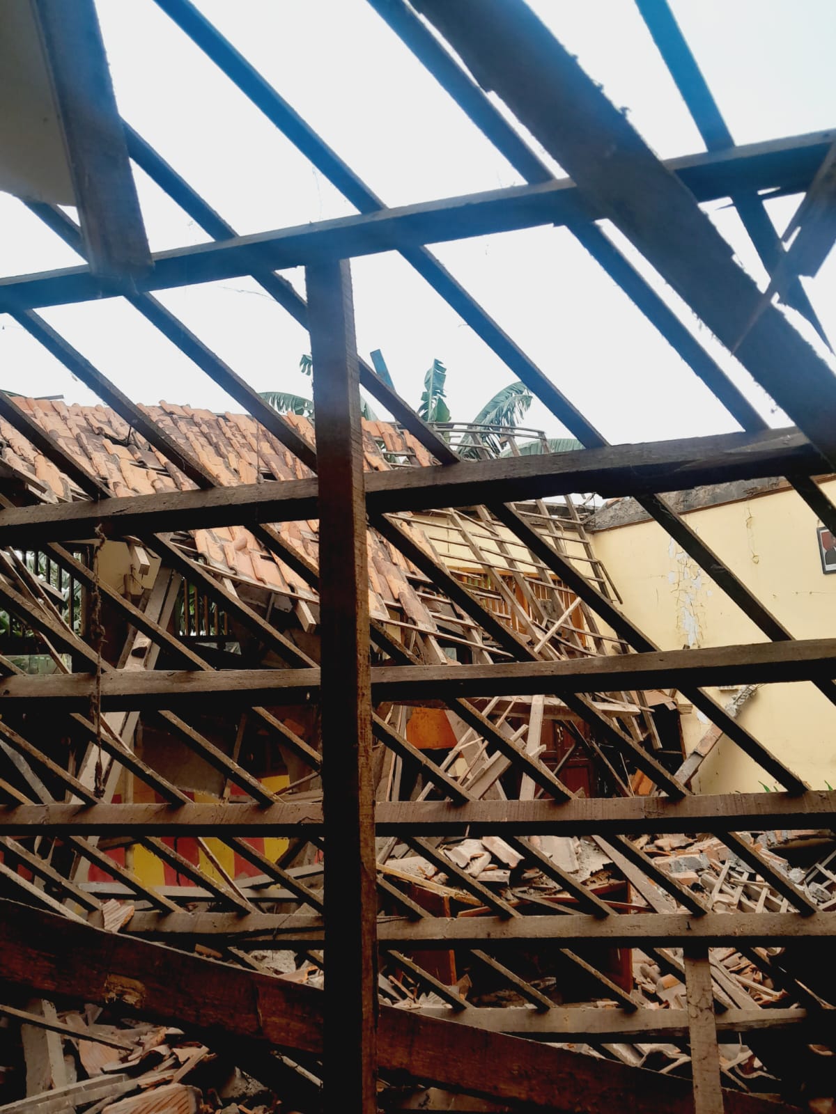 Ambruknya Atap Gedung SDN di Bekasi Jawa Barat, Ketua RJN Bekasi Raya Hisar Pardomuan : Pentingnya Kualitas Bangunan Sekolah di Indonesia Terkhususnya di Kab Bekasi