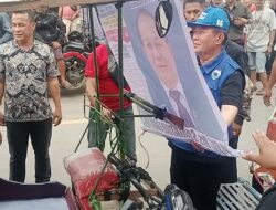 Kehadiran Caleg DPR RI Drs Sokhiatulo Laoli MM Di Sekretariat Relawan Di Sambut Dengan Antusias Oleh Bang Becak Mesin