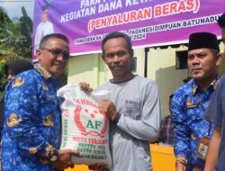 Pemko Padangsidimpuan  Bagikan Beras 10 Kilo Ke 274  Penerima didesa  Siloting