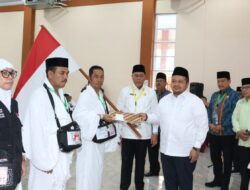 Pelepasan 222 JCH Oleh Bupati Tapsel Menuju Bandara  Kualanamu Namu  International Airport