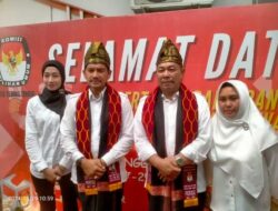 Didukung 6 Parpol, Pasangan Iman Irdian Saragih Dan Chairil Mukmin Tambunan Resmi Mendaftar ke KPU Tebing Tinggi