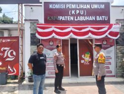 Personil Polres Perketat Pengamanan Kantor KPU Labuhanbatu