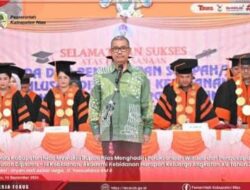 Sekda Nias Hadiri Acara Wisuda Lulusan Ahli Madya Kebidanan Di Akbid Haga