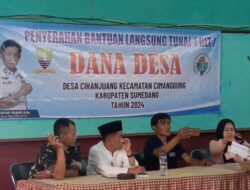 Pemerintah Desa Cihanjuang Bagikan BLT DD, Keluarga Penerima Mampaat ( KPM ) Merasa Senang.