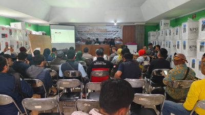 Forkopimcam Cicalengka Hadri Rapat Pleno Rekapitulasi Penghitungan Perolehan Suara Tingkat Kecamatan