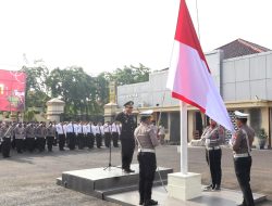 Upacara Hari Pahlawan 2024 di Polres Pamekasan: Seruan Implementasi Nilai Kepahlawanan dalam Kehidupan Sehari-hari