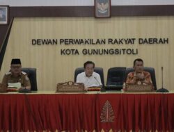 Walikota Gunungsitoli Sampaikan Penjelasan Umum KUA dan PPAS PPAS APBD Kota Gunungsitoli TA 2025